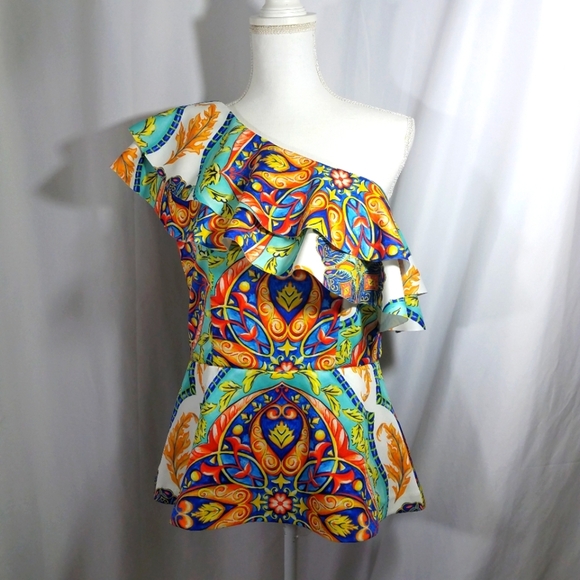Alexia Admor Tops - Alexia Admore Peplum One shoulder Top M NWOT